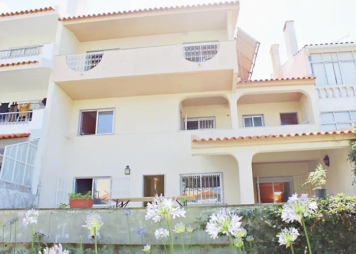 Do Sol House Carcavelos (Lisbon)