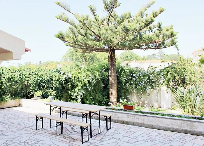 Do Sol House Hostel
