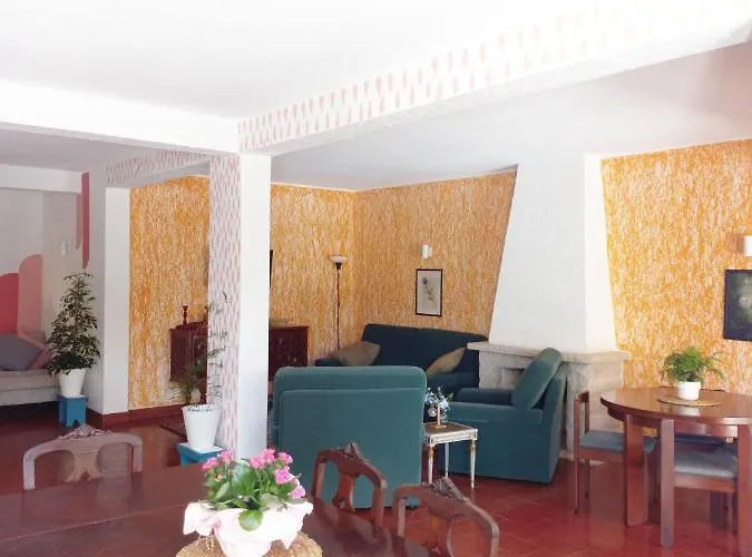 Hostel Do Sol House Carcavelos (Lisbon)