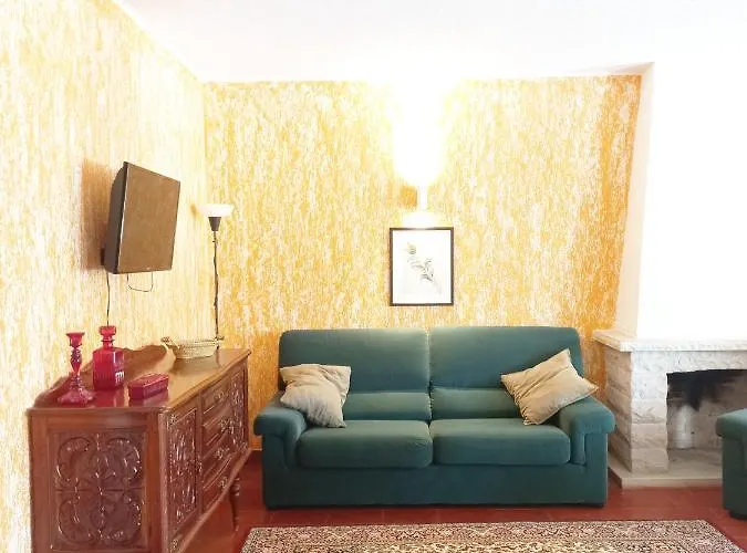 Do Sol House Hostel Carcavelos (Lisbon)