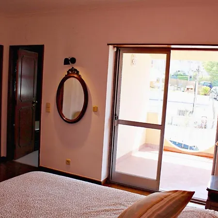 Do Sol House Albergue