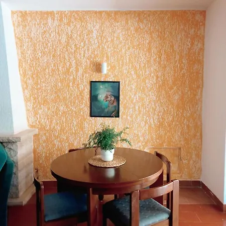 Albergue Do Sol House