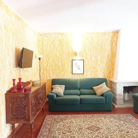 Do Sol House Albergue Carcavelos (Lisbon)