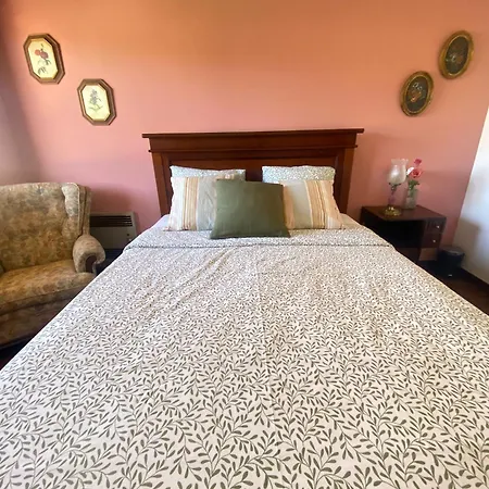 Albergue Do Sol House *