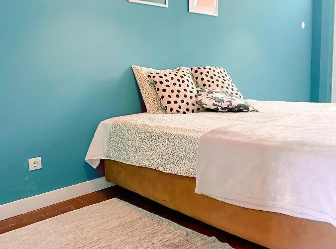 Do Sol House Carcavelos (Lisbon)